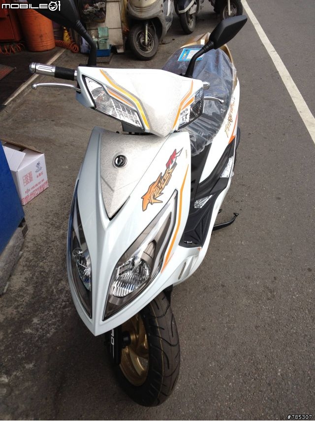 New Fighter ZR 特仕版 白色開箱