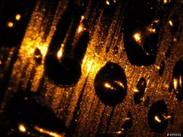 GRD3-車窗上的水滴