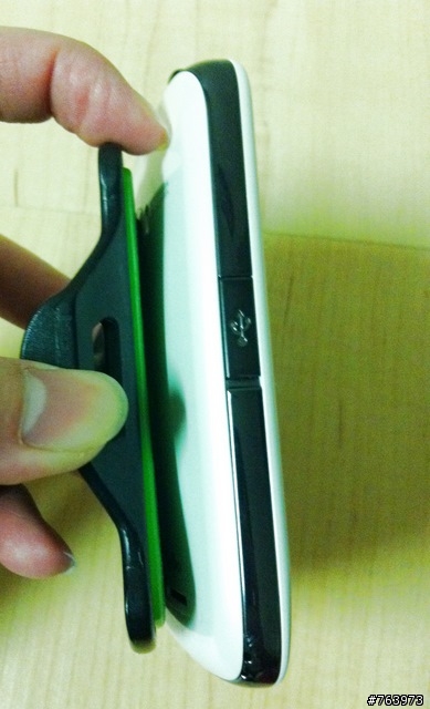 [開箱] 神奇的 Clingo 行動裝置車架