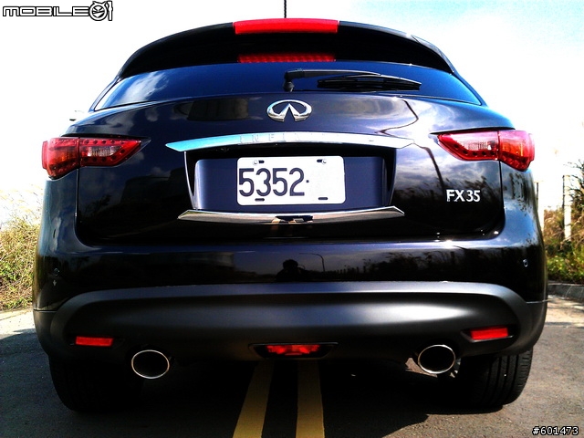 [分享]小開箱~INFINITI FX35~(20111203小更新)