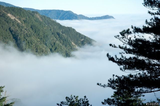 雲海、日出、汗水、天使的眼淚、嘉明湖