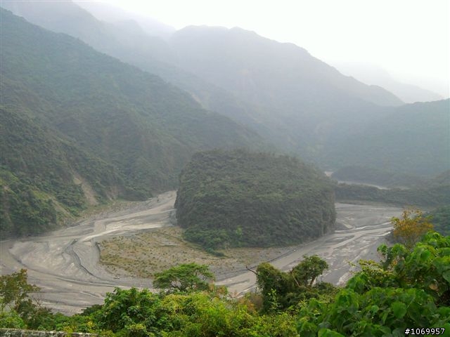 2011少了溫泉的純樸多納還是值得一騎