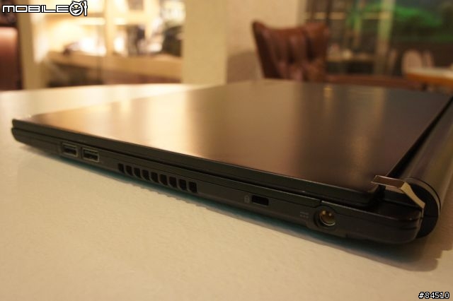 Acer TravelMate 8481G 打造 Hybrid 工作型態!