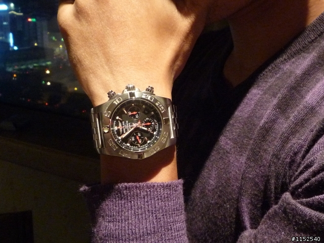 [開箱]低調飛行夢--Breitling Chronomat 44 Limited Edition