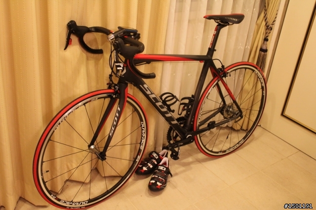 燒燙燙！終於換我被毒到了。新手開箱照（2012 SCOTT CR1 PRO）