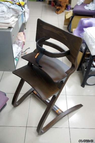 [開箱文] Leander High chair 成長餐椅