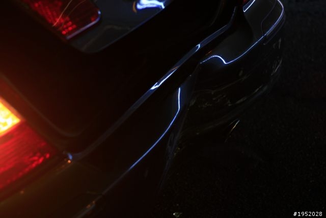 後保桿出車禍...想挖洞留雙出管改裝空間