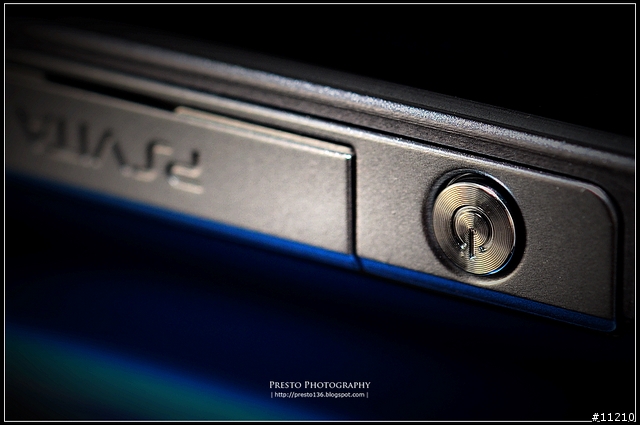 【分享】次世代掌機 - SONY PlayStation Vita 簡單開箱