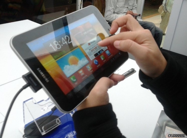 Galaxy Note的體驗屋又出現了！…這一回是在東區的Bistro 98前面！