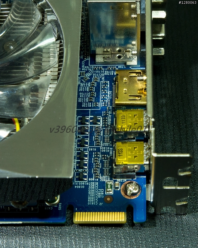 [HD6870 開箱] GV-R687OC-1GD 並 [評估]"升級顯卡"的效益？