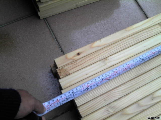 [分享]西伯利亞落葉松廢材料製作小板凳