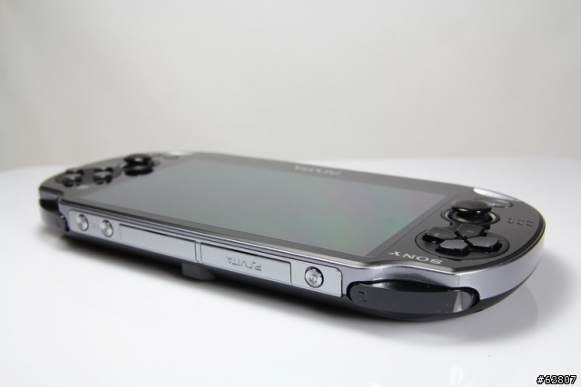 <開箱>逛街失心瘋之PSVITA開箱