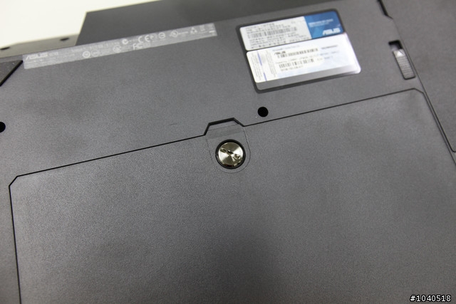 [分享] ASUS華碩新款3D螢幕機種G74SX簡單開箱