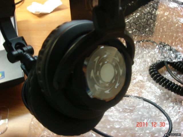 [開箱]{水貨}Denon HP700 +[請益] DAC和隨身聽抉擇