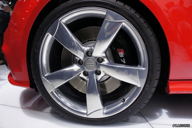 東京車展 - AUDI R8 GT, S7