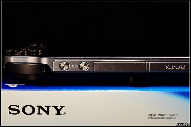 【分享】次世代掌機 - SONY PlayStation Vita 簡單開箱