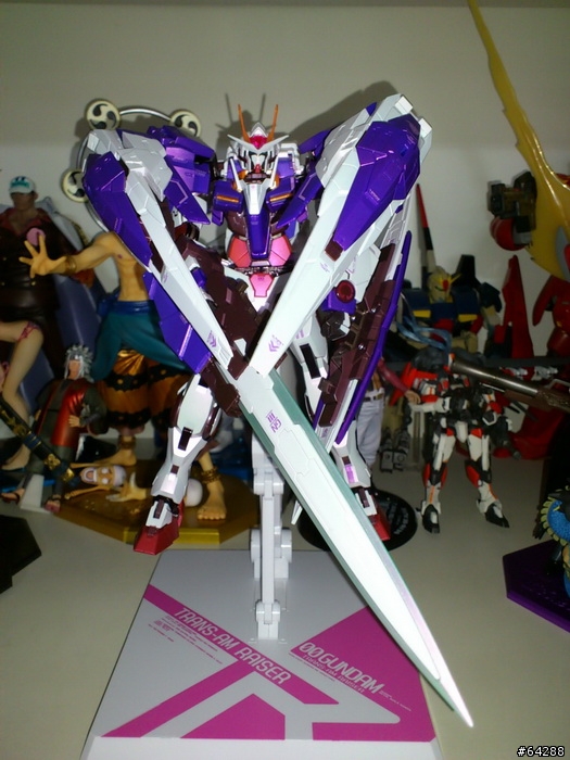 [分享]2011 魂會場 日版超合金鋼彈七劍 GN-0000 7S 電鍍版 金屬色
