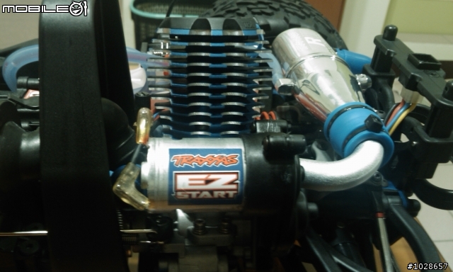 TRAXXAS REVO3.3+100MPH  XO-1