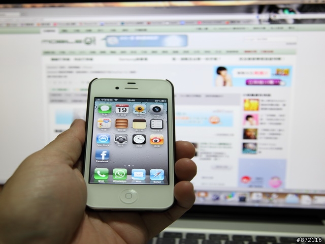 【開箱 】iPhone 4S + GGMM極輕薄 保護殼....