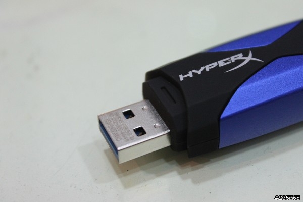 [開箱測試]極速狂飆的驚豔！Kingston DT HyperX 3.0隨身碟飆速登場！