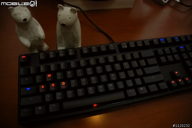 Ducky DK9008-R Shining 紅光紅軸簡易開箱