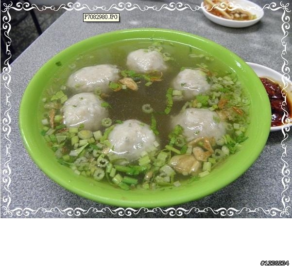 巷弄內好口味阿棟伯鍋貼水餃專賣店