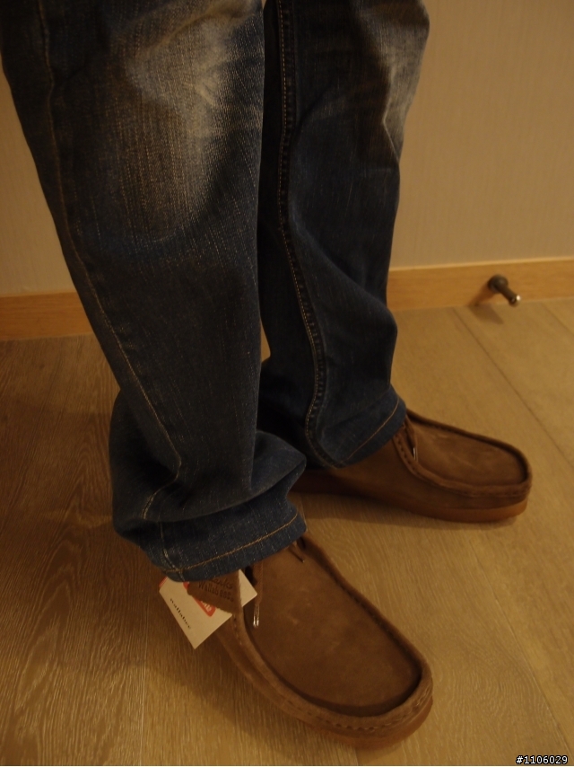 [開箱]  Clarks Wallabee 袋鼠鞋