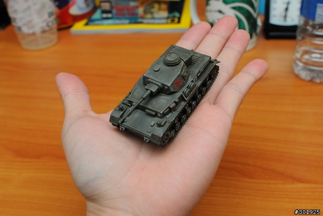 [分享] 我的第一次: 1/72 Panzer IV坦克