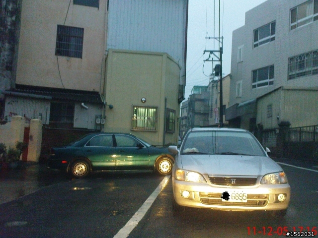 這兩張照片有違規地方嗎