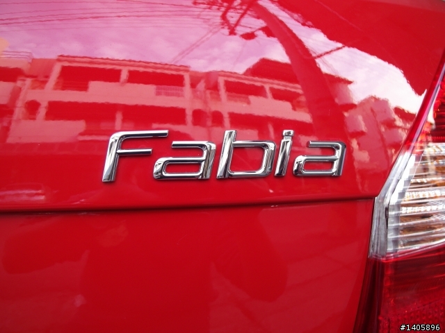 我的鬥牛紅FABIA 1.6 更新