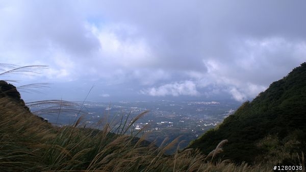 面天山+向天池....>約9KM