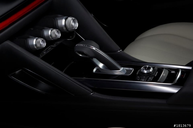Mazda Takeri Concept & new MAZDA6
