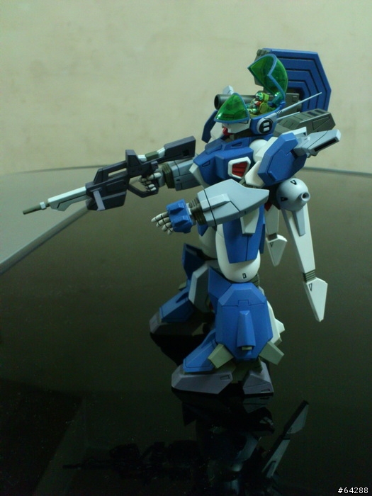 [分享]蒼藍流星LAYZNER雷茲納+METAL BUILD鋼彈00 七劍+超合金佛朗基