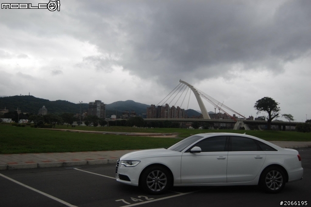 NEW A6 2.0T 白 開箱  （補  12/5 增了些照片