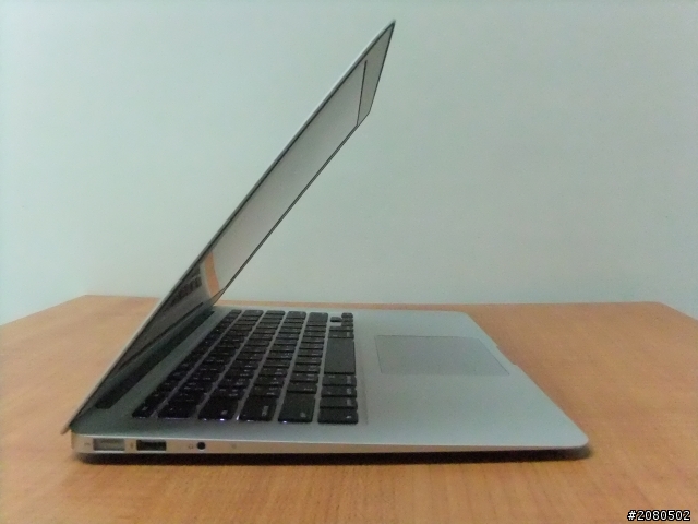 (開箱)我的第一台蘋果電腦MACBOOK AIR 13’