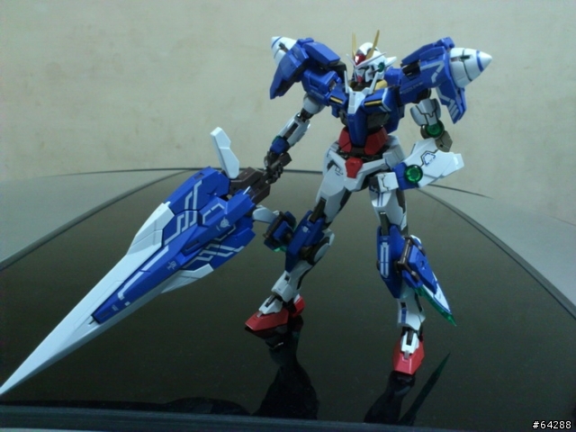 [分享]蒼藍流星LAYZNER雷茲納+METAL BUILD鋼彈00 七劍+超合金佛朗基