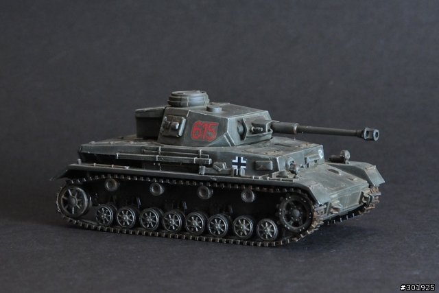 [分享] 我的第一次: 1/72 Panzer IV坦克