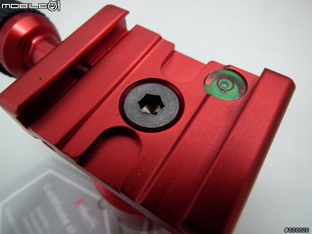 [分享] Kingjue CC-258 勁捷 四節 碳纖維 彩色腳架