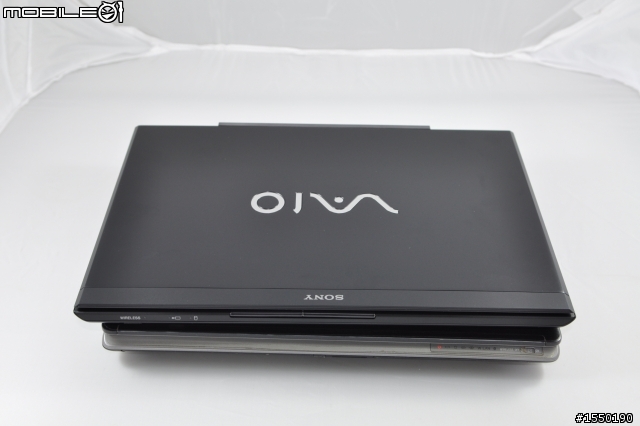 SONY VAIO - VPCSA33GW  遲來的開箱 [圖多!!!]