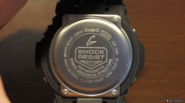 滿滿金屬元素和「X」胎紋設計元素的~~G-SHOCK GA-200 1A開箱