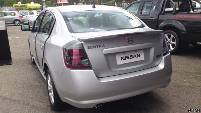Nissan LEAF & Sentra