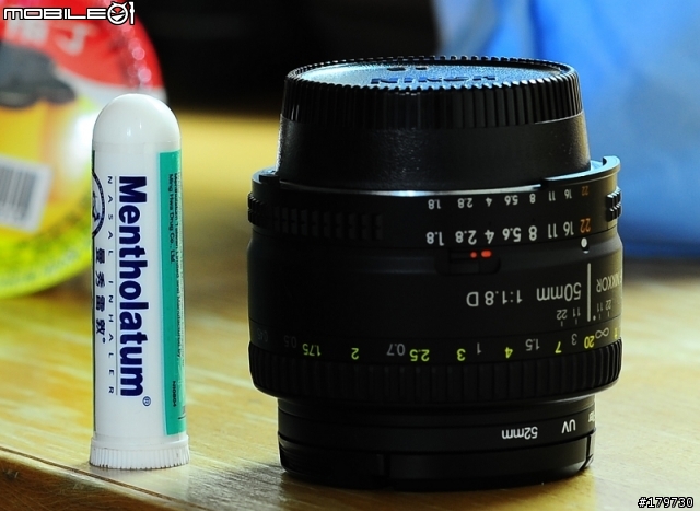 nikon 135mm f2  DC鏡的發色  內附135直出圖