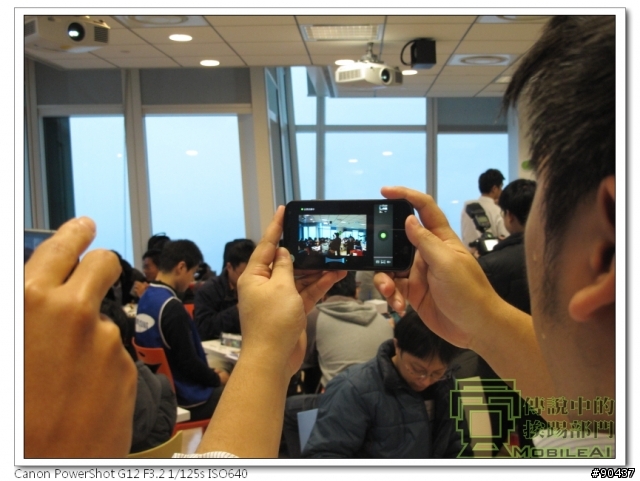 『體驗』iPhone 4s 莫敢不從，Galaxy Nexus 既出誰與爭鋒！