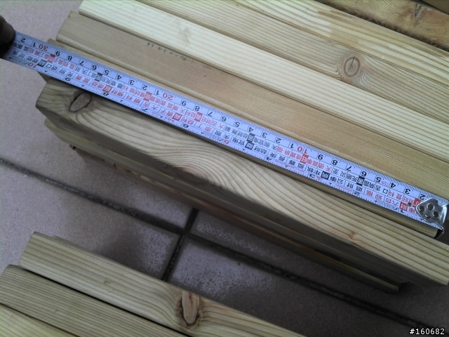 [分享]西伯利亞落葉松廢材料製作小板凳