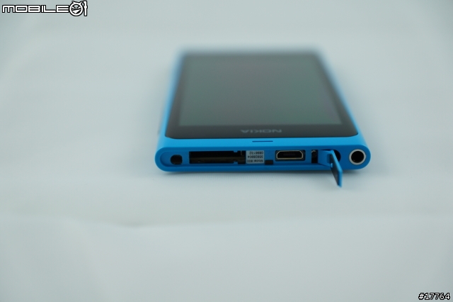 『極簡美學』Nokia Lumia 800 放手一搏 開箱文