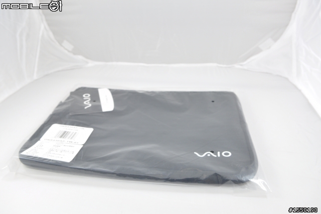 SONY VAIO - VPCSA33GW  遲來的開箱 [圖多!!!]