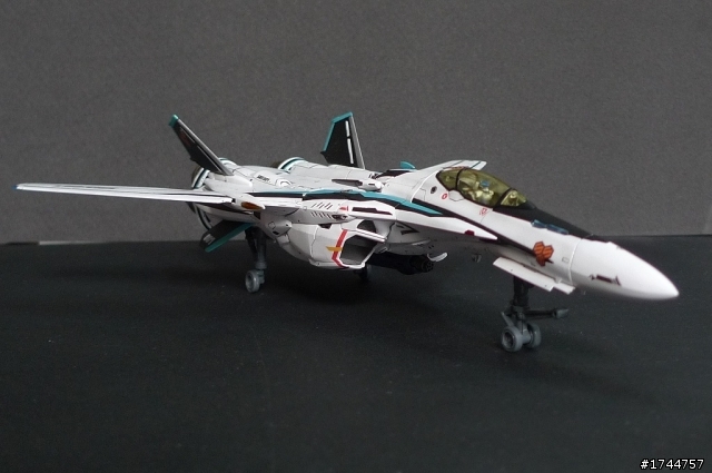 1/72 VF-25F 藍綠風格