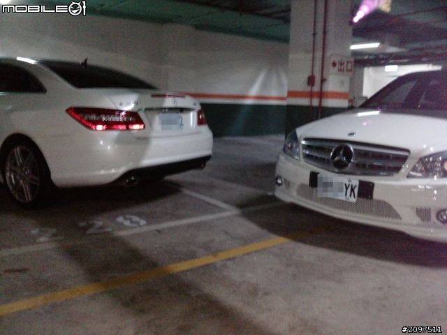 鄰居的E350 coupe