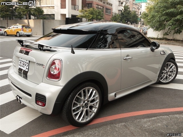 我的第一部MINI....MINI Cooper S Coupe