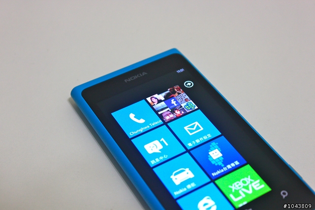 歡迎回來！Nokia Lumia 800 開箱文！